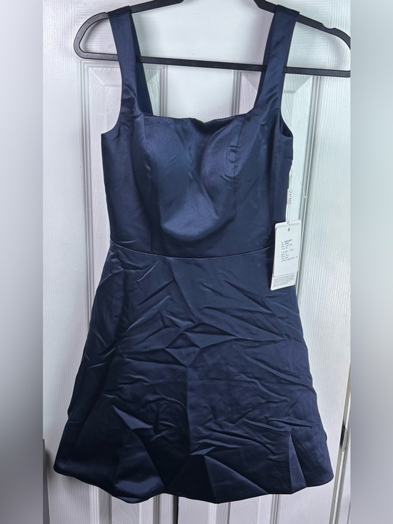 Stacees Dresses & Skirts - STACEES Sleeveless Navy Square-Neck Mini Dress NWT size 2